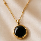 Noir Onyx Pendant Necklace – Gold Necklace with Black Round Pendant